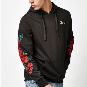 Young & Reckless Unisex Black Hoodie with Roses on sleeves | Size L